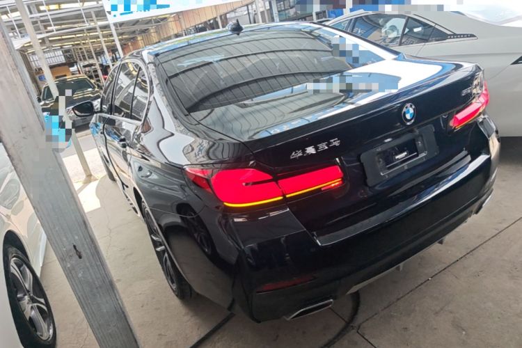 Used BMW 5 Series 2022 Second Facelift 525Li M Sport Package Rear Left 45 Deg