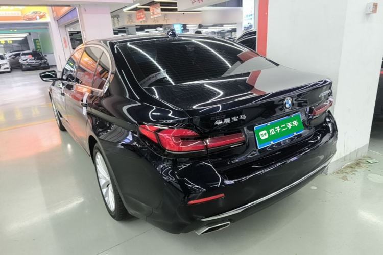 Used BMW 5 Series 2022 Second Facelift 525Li Luxury Package Rear Left 45 Deg