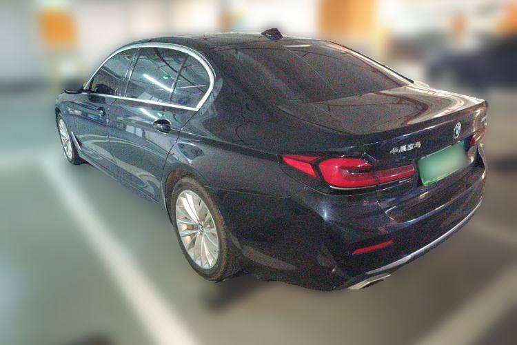 Used BMW 5 Series 2022 Restyled 525Li Luxury Package Rear Left 45 Deg