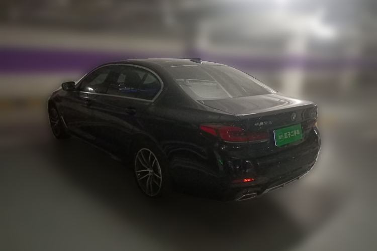 Used BMW 5 Series 2022 Second Facelift 525Li M Sport Package Rear Left 45 Deg