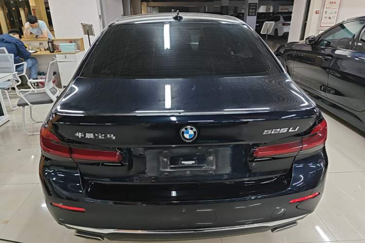 Used BMW 5 Series 2022 Restyled 525Li Luxury Package Rear