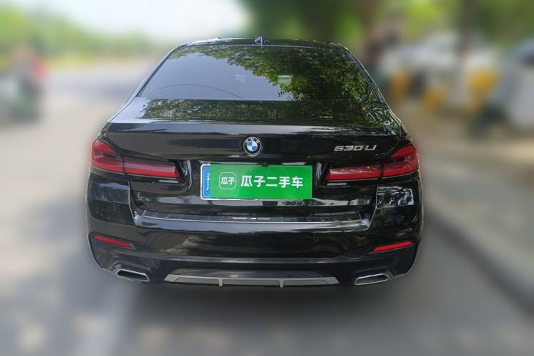 Used BMW 5 Series 2022 Second Facelift 530Li Luxury Version M Sport Package Rear