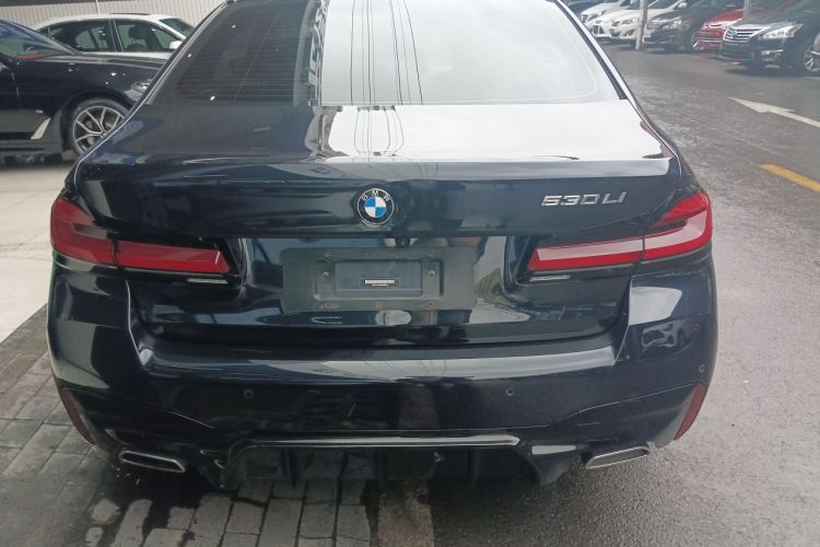 Used BMW 5 Series 2022 Second Facelift 530Li Luxury Version M Sport Package Rear