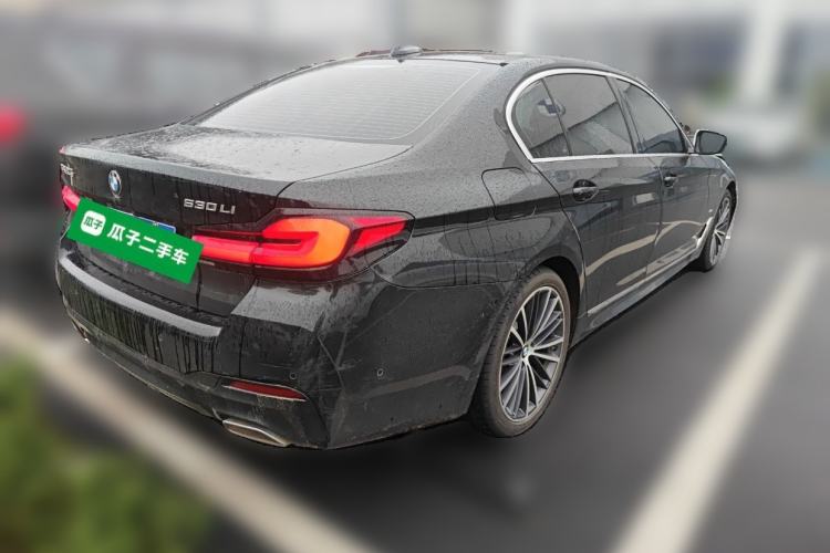 Used BMW 5 Series 2022 530Li Leading Model M Sport Package Rear Right 45 Deg