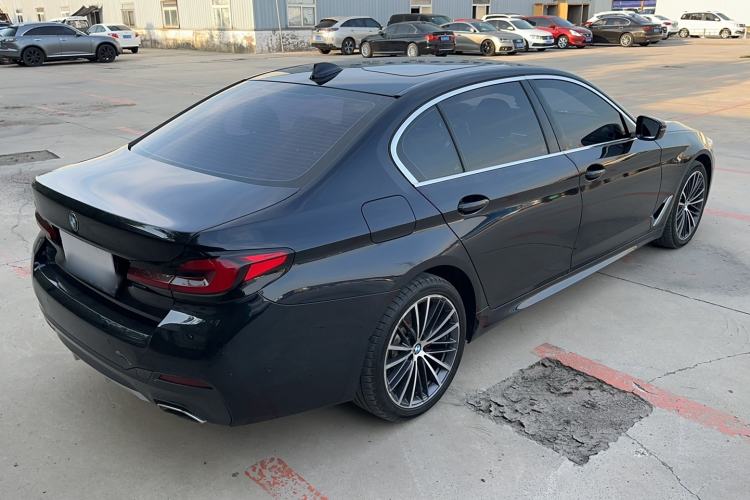 Used BMW 5 Series 2022 Revised Version 530Li xDrive M Sport Package Rear Right 45 Deg