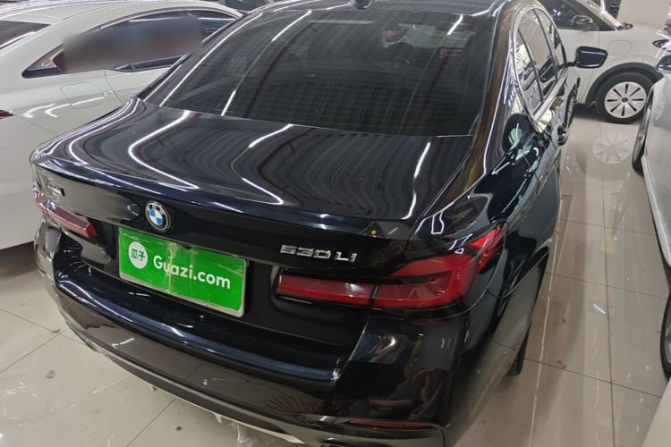Used BMW 5 Series 2022 Restyled 530Li Leading Edition M Sport Package Rear Right 45 Deg