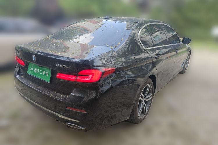 Used BMW 5 Series 2022 Updated 530Li Leading Edition Luxury Package Rear Right 45 Deg
