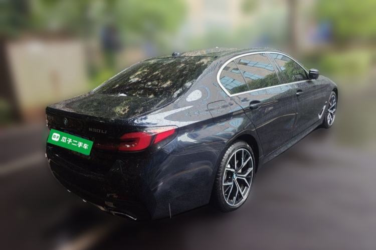 Used BMW 5 Series 2022 Second Facelift 530Li Luxury Version M Sport Package Rear Right 45 Deg