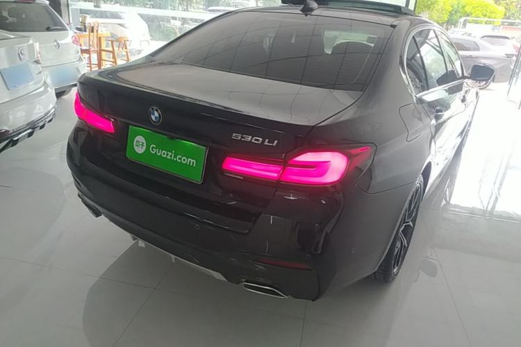 Used BMW 5 Series 2022 Revised Version 3 530Li Luxury Edition M Sport Package Rear Right 45 Deg