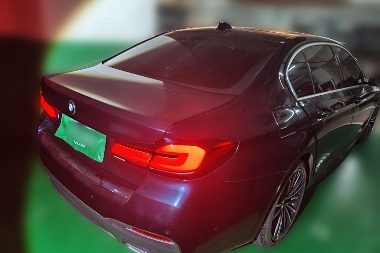 Used BMW 5 Series 2022 Restyled 530Li Leading Edition M Sport Package Rear Right 45 Deg