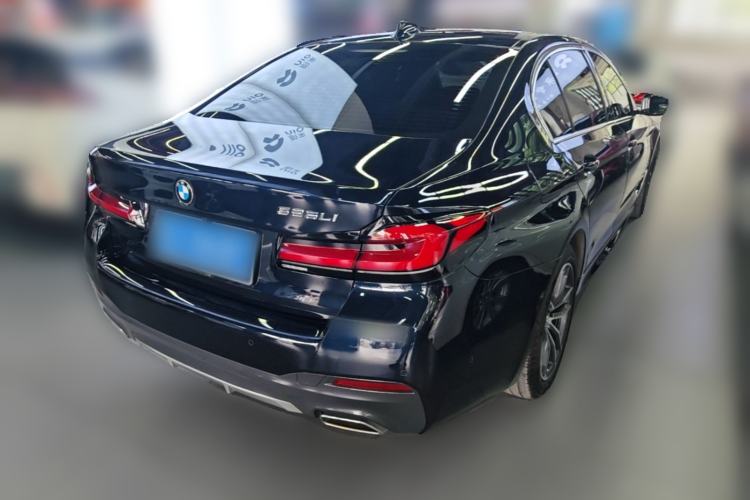 Used BMW 5 Series 2022 Second Facelift 525Li M Sport Package Rear Right 45 Deg