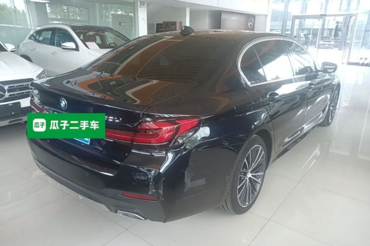 Used BMW 5 Series 2022 Second Facelift 530Li Leading Edition M Sport Package Rear Right 45 Deg