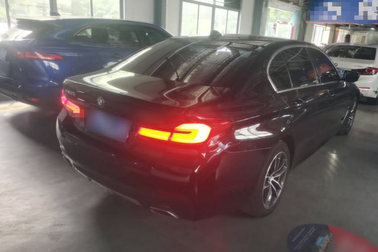 Used BMW 5 Series 2022 Restyled 525Li M Sport Package Rear Right 45 Deg