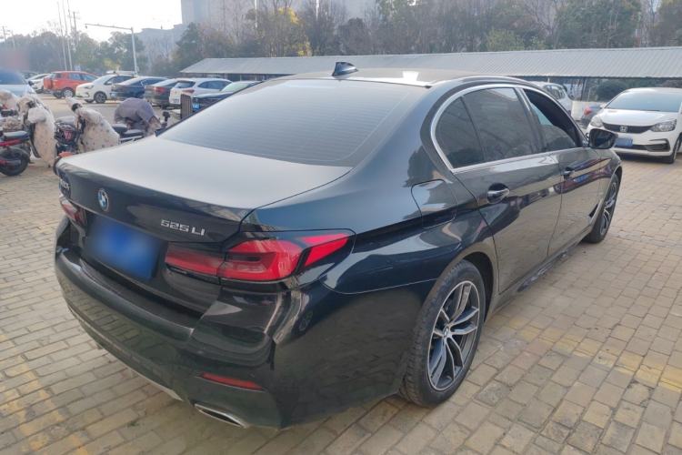Used BMW 5 Series 2022 Restyled 525Li M Sport Package Rear Right 45 Deg