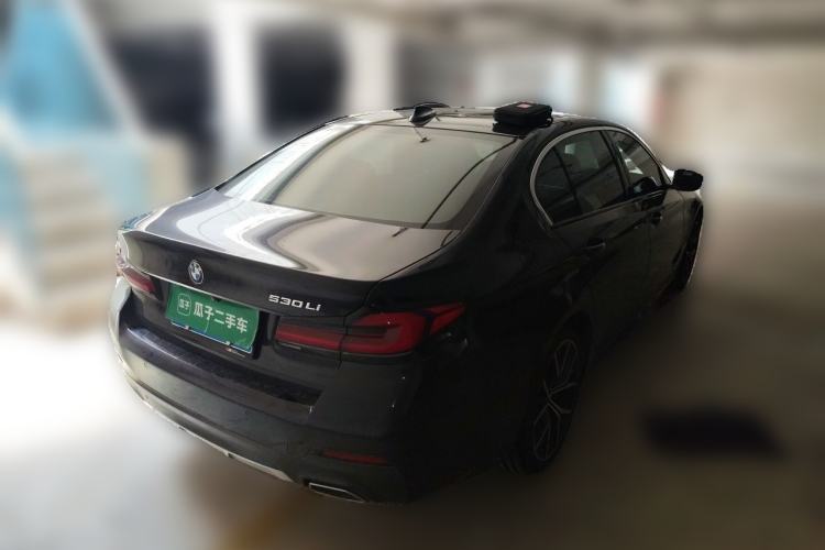 Used BMW 5 Series 2022 Second Facelift 530Li Luxury Version M Sport Package Rear Right 45 Deg