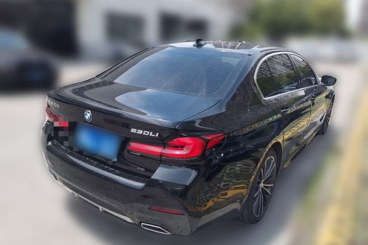 Used BMW 5 Series 2022 Restyled 530Li Leading Edition M Sport Package Rear Right 45 Deg
