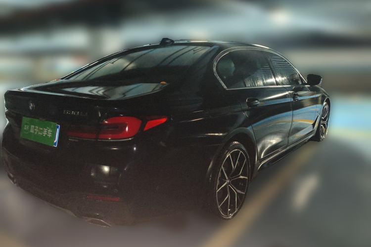Used BMW 5 Series 2022 Second Facelift 530Li Luxury Version M Sport Package Rear Right 45 Deg