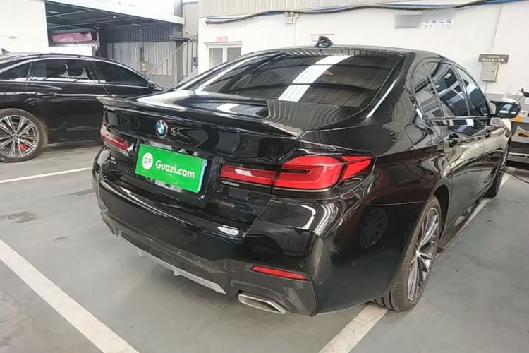 Used BMW 5 Series 2022 Revised Version 530Li xDrive M Sport Package Rear Right 45 Deg