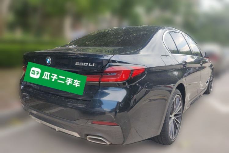 Used BMW 5 Series 2022 Second Facelift 530Li Leading Edition M Sport Package Rear Right 45 Deg