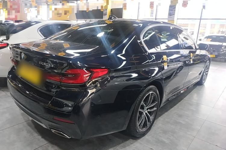 Used BMW 5 Series 2022 Second Facelift 525Li M Sport Package Rear Right 45 Deg