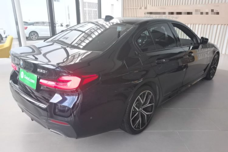 Used BMW 5 Series 2022 530i Sport Line M Sport Package Rear Right 45 Deg