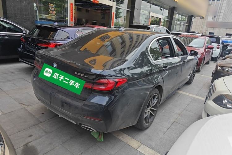 Used BMW 5 Series 2022 Second Facelift 525Li M Sport Package Rear Right 45 Deg