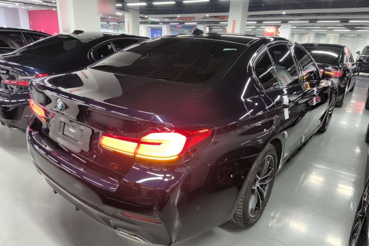 Used BMW 5 Series 2022 Second Facelift 525i M Sport Package Rear Right 45 Deg