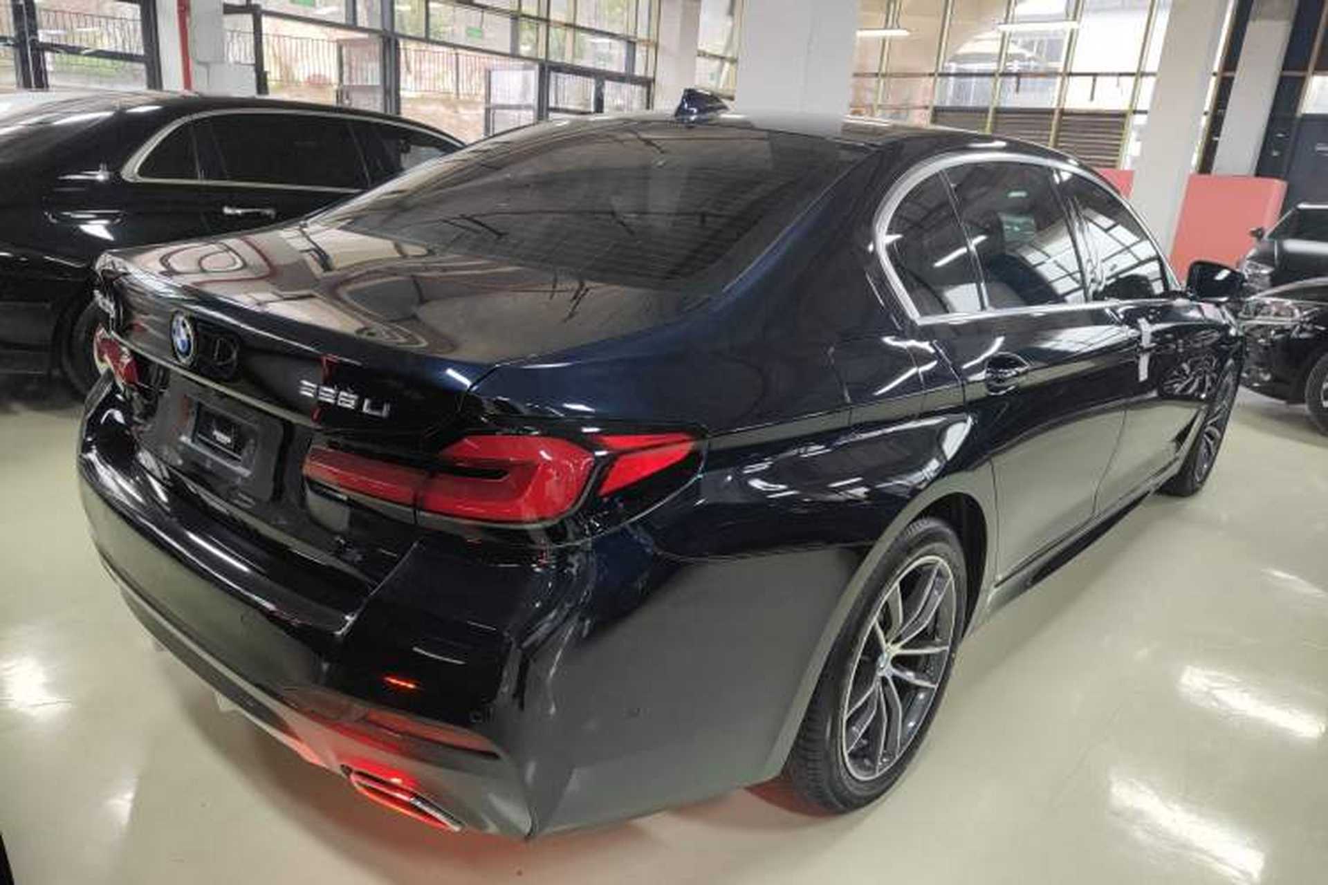 Used BMW 5 Series 2022 Second Facelift 525Li M Sport Package Rear Right 45 Deg