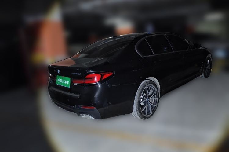 Used BMW 5 Series 2022 Second Facelift 530Li Luxury Version M Sport Package Rear Right 45 Deg