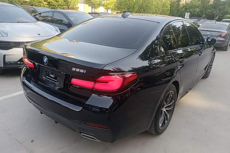 Used BMW 5 Series 2022 Second Facelift 525i M Sport Package Rear Right 45 Deg