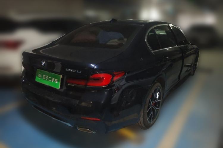 Used BMW 5 Series 2022 Second Facelift 530Li Luxury Version M Sport Package Rear Right 45 Deg
