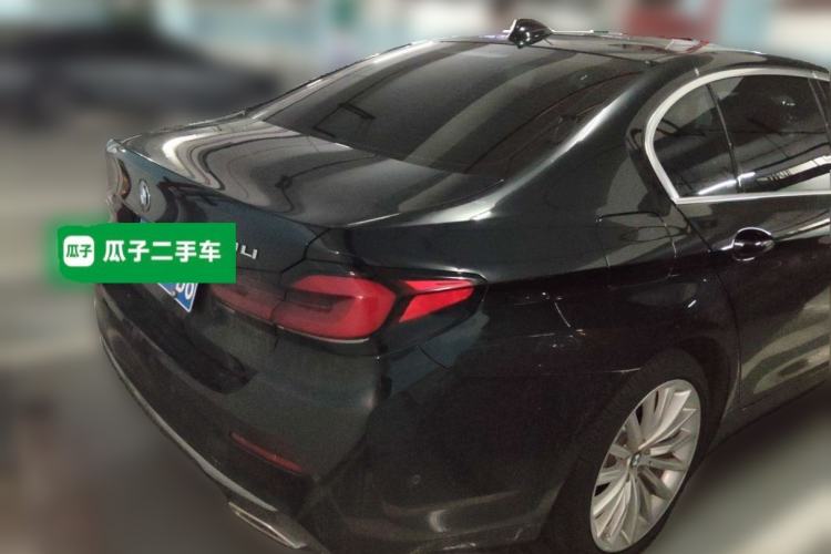 Used BMW 5 Series 2022 Updated 530Li Luxury Edition Premium Package Rear Right 45 Deg