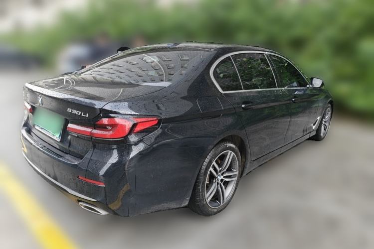Used BMW 5 Series 2022 Updated 530Li Leading Edition Luxury Package Rear Right 45 Deg