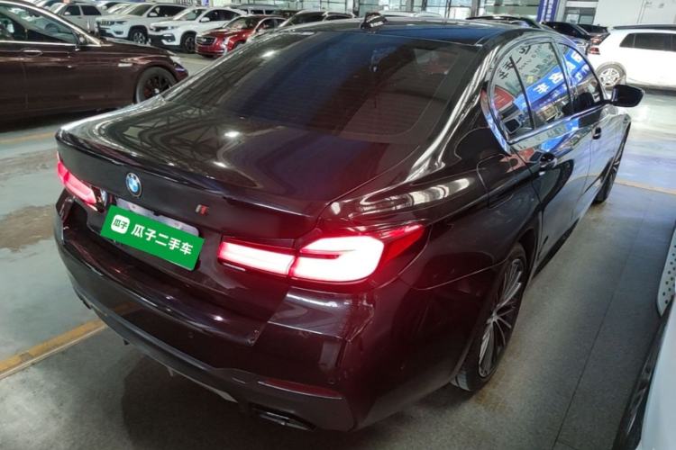 Used BMW 5 Series 2022 Second Facelift 530Li Leading Edition M Sport Package Rear Right 45 Deg