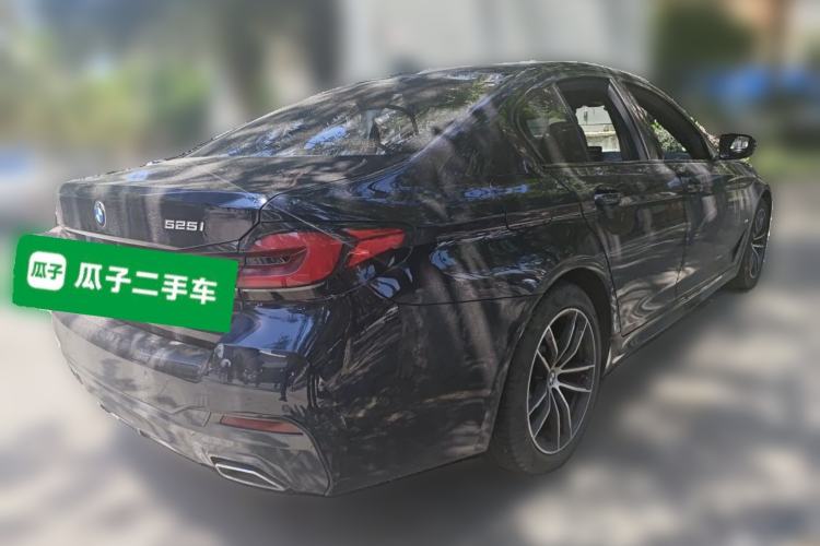 Used BMW 5 Series 2022 525i M Sport Package Rear Right 45 Deg