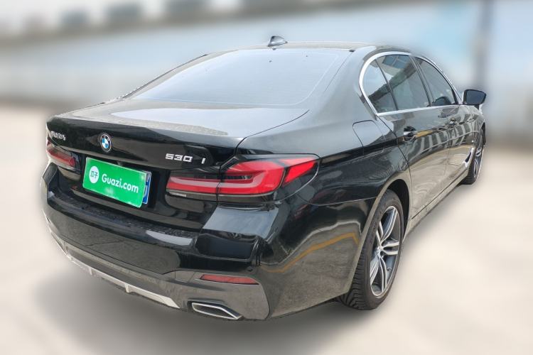 Used BMW 5 Series 2022 Updated 530Li Leading Edition Luxury Package Rear Right 45 Deg