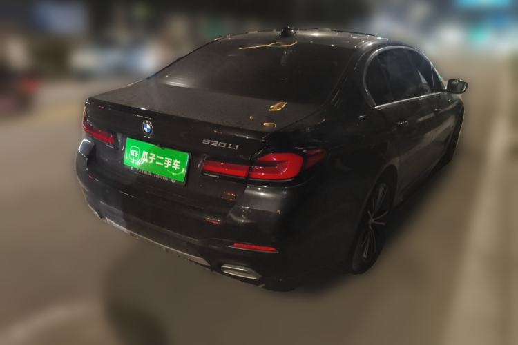 Used BMW 5 Series 2022 Second Facelift 530Li Luxury Version M Sport Package Rear Right 45 Deg