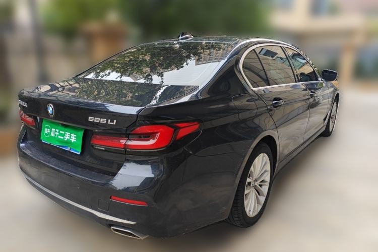 Used BMW 5 Series 2022 Restyled 525Li M Sport Package Rear Right 45 Deg