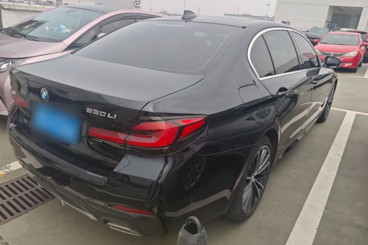 Used BMW 5 Series 2022 Restyled 530Li Leading Edition M Sport Package Rear Right 45 Deg