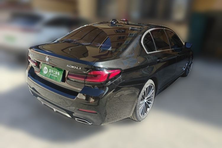 Used BMW 5 Series 2022 Second Facelift 530Li Leading Edition M Sport Package Rear Right 45 Deg