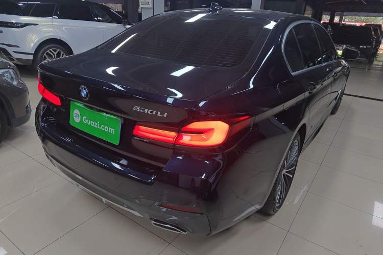 Used BMW 5 Series 2022 Restyled 530Li Leading Edition M Sport Package Rear Right 45 Deg
