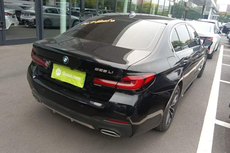 Used BMW 5 Series 2022 Second Facelift 525Li M Sport Package Rear Right 45 Deg
