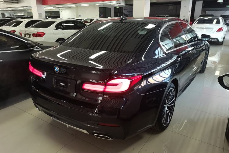 Used BMW 5 Series 2022 Restyled 530Li Leading Edition M Sport Package Rear Right 45 Deg