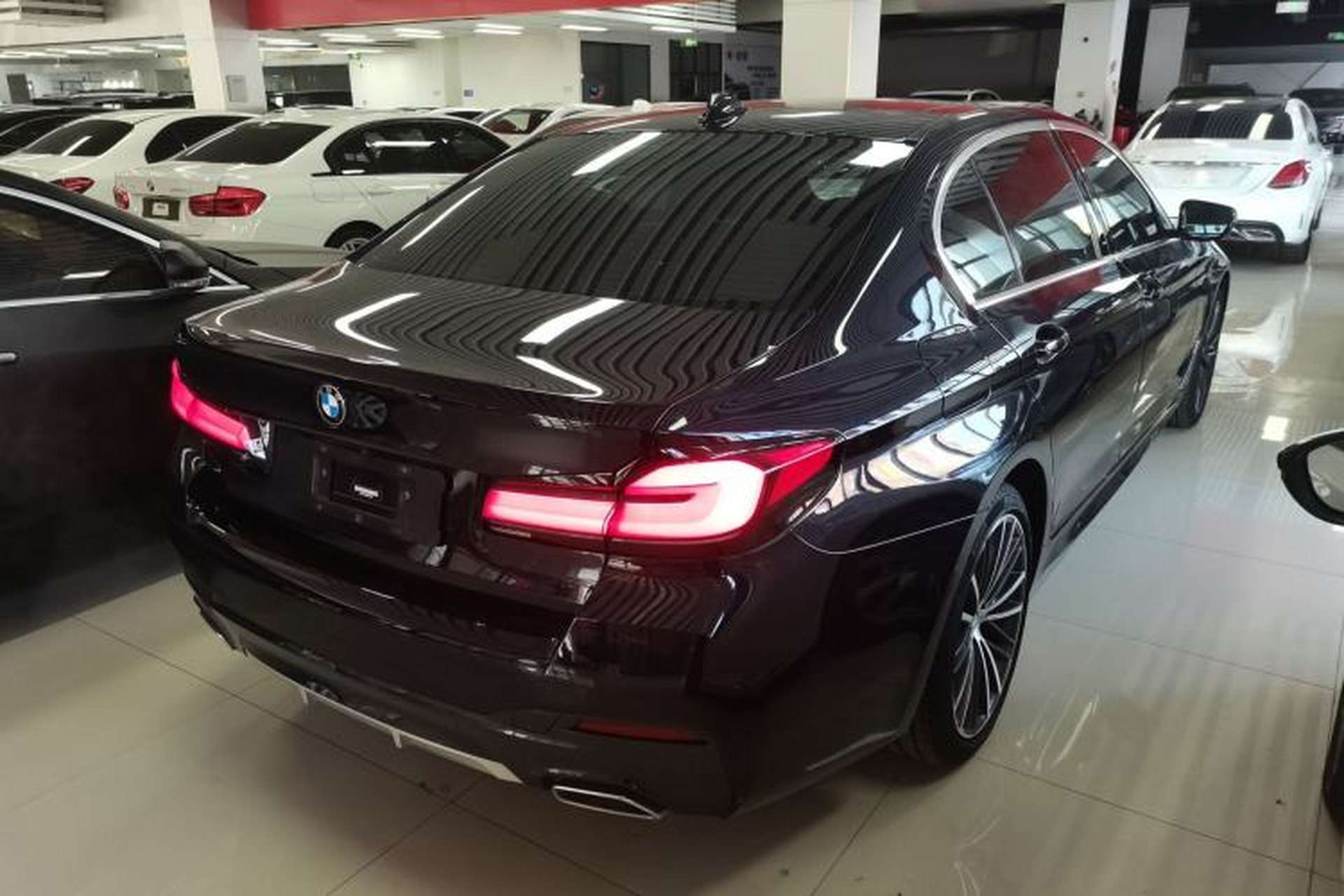 Used BMW 5 Series 2022 Restyled 530Li Leading Edition M Sport Package Rear Right 45 Deg