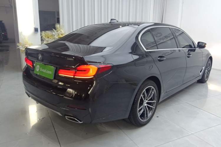Used BMW 5 Series 2022 Restyled 525Li M Sport Package Rear Right 45 Deg