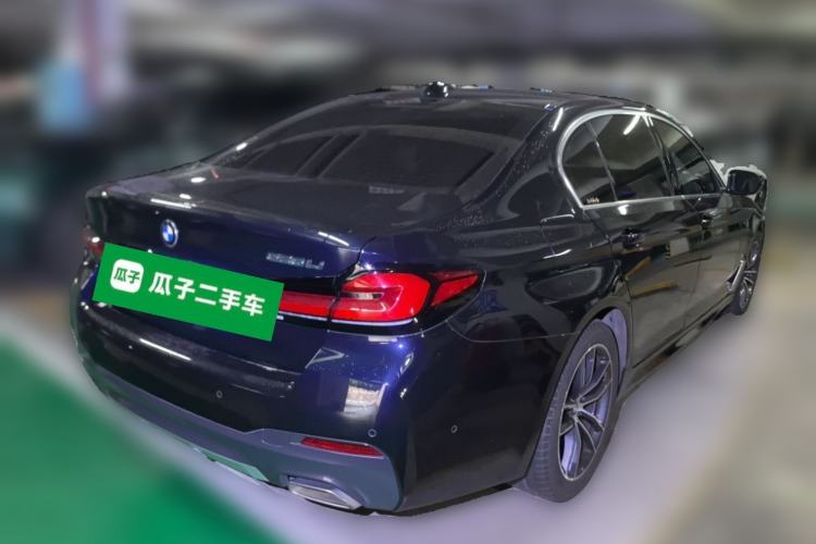 Used BMW 5 Series 2022 Second Facelift 525Li M Sport Package Rear Right 45 Deg