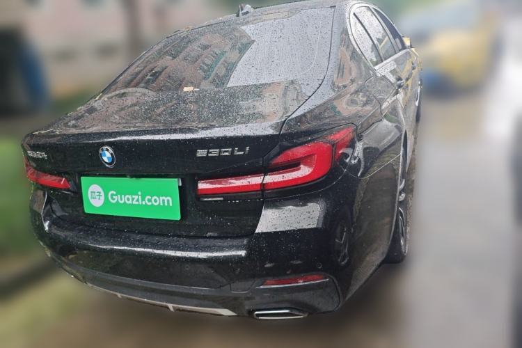 Used BMW 5 Series 2022 Second Facelift 525Li M Sport Package Rear Right 45 Deg