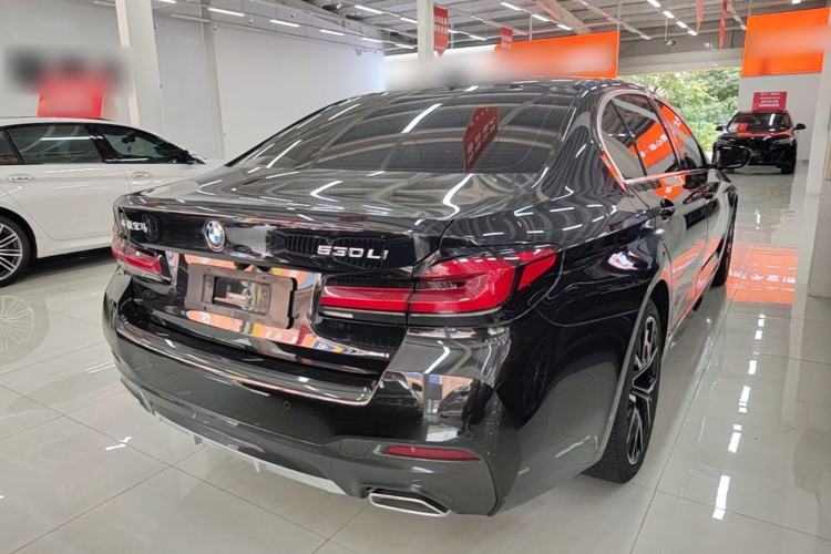 Used BMW 5 Series 2022 Restyled 530Li Luxury Edition M Sport Package Rear Right 45 Deg