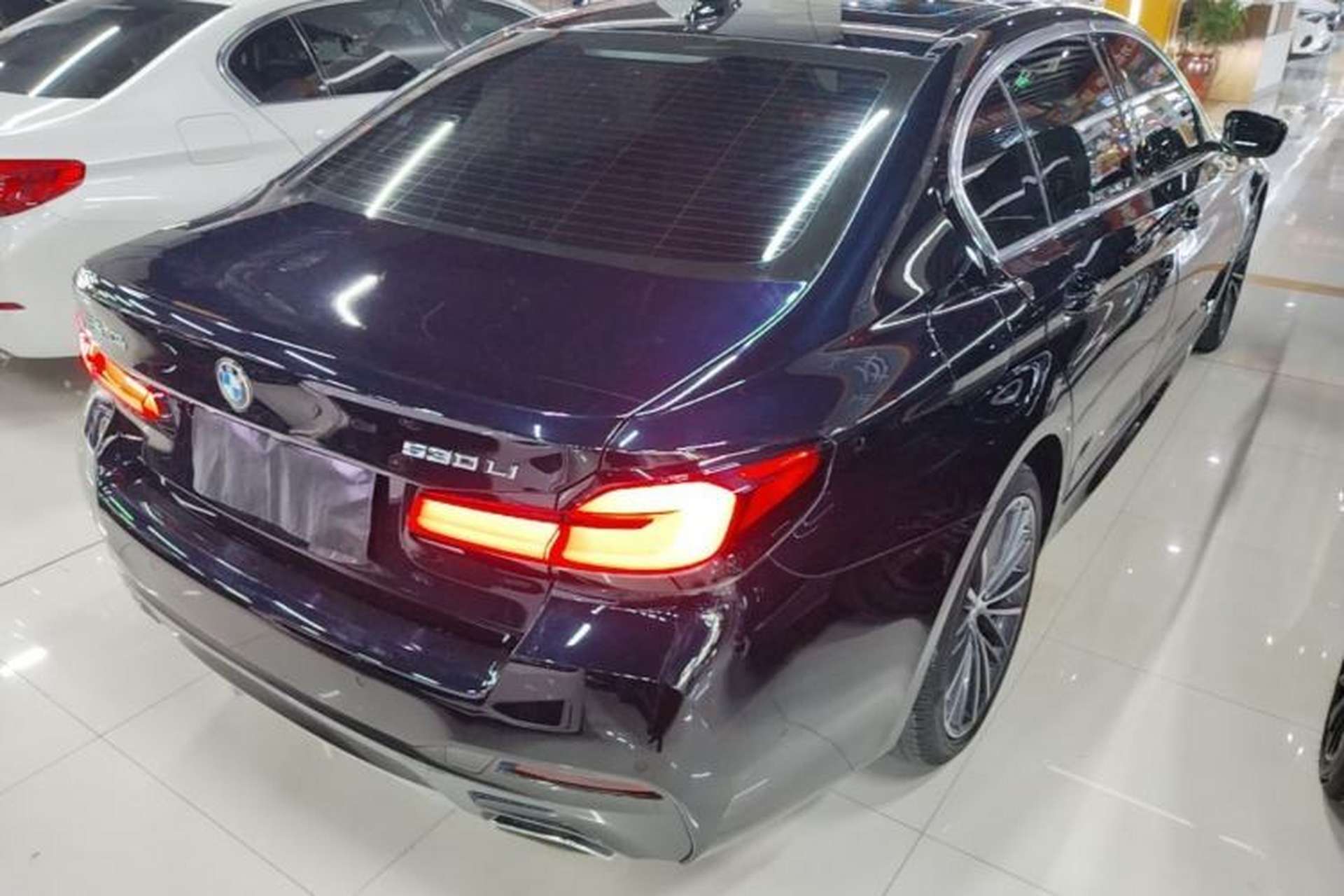 Used BMW 5 Series 2022 Second Facelift 530Li Leading Edition M Sport Package Rear Right 45 Deg