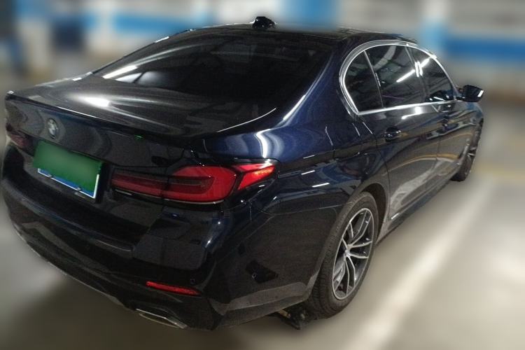 Used BMW 5 Series 2022 Second Facelift 525Li M Sport Package Rear Right 45 Deg